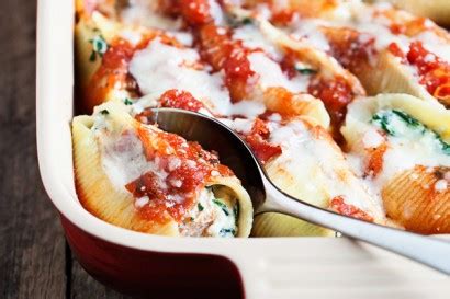 spinach-and-prosciutto-stuffed-shells-tasty-kitchen-a image