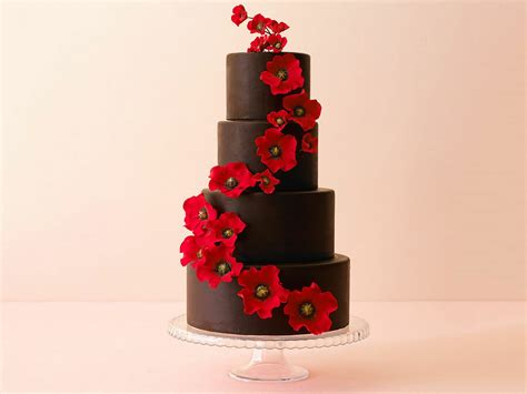 tasty-chocolate-wedding-cakes-the-knot image