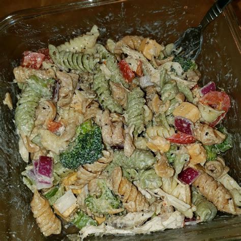 nancys-chicken-pasta-salad-mels-meals image