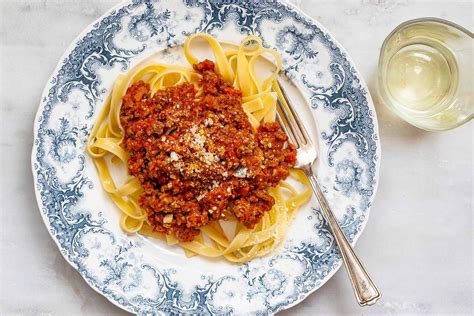 quick-easy-bolognese-sauce-simply image