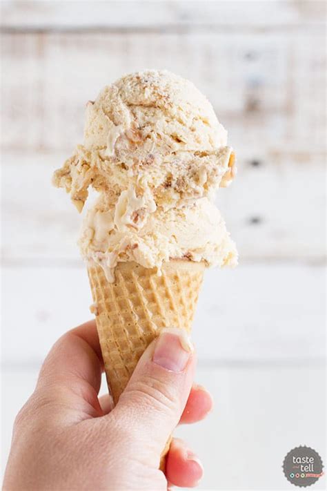 salted-caramel-ice-cream-with-fudge-and-toasted image