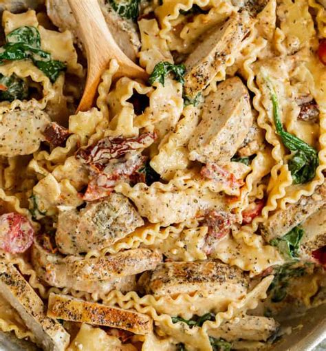 tuscan-chicken-pasta-one-pot-the-cozy-cook image