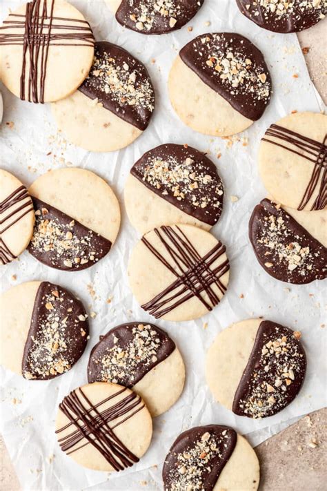 chocolate-dipped-almond-shortbread-cookies-barley image