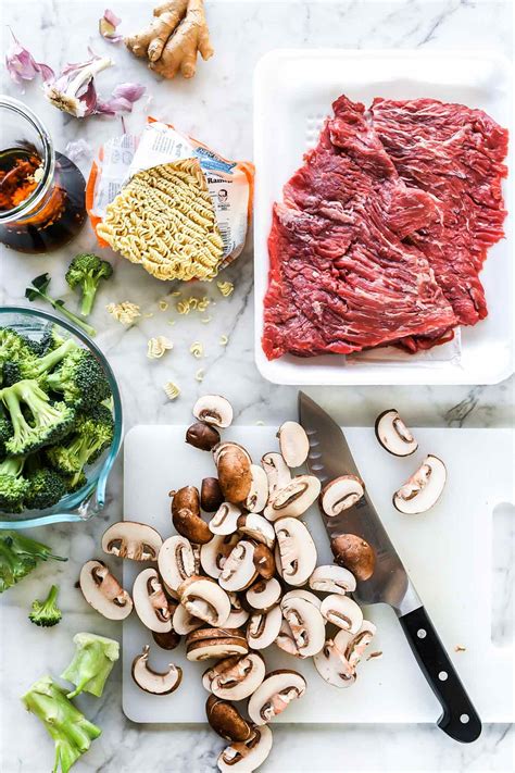 ramen-noodles-with-marinated-steak-and-broccoli image