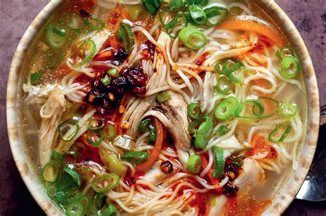 ginger-garlic-chicken-noodle-soup-food image