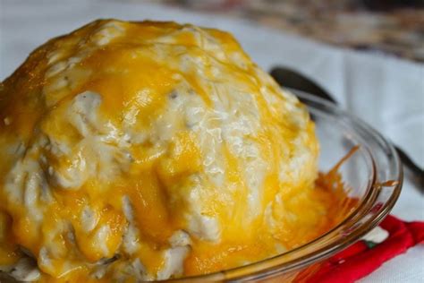 grandmas-cauliflower-cheese-recipe-laurens-latest image