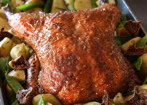 roast-duck-with-figs-and-honey-canards-du-lac-brome image