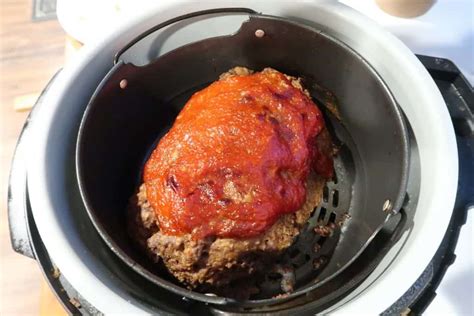 the-best-classic-meatloaf-in-the-ninja-foodi-the-frugal image