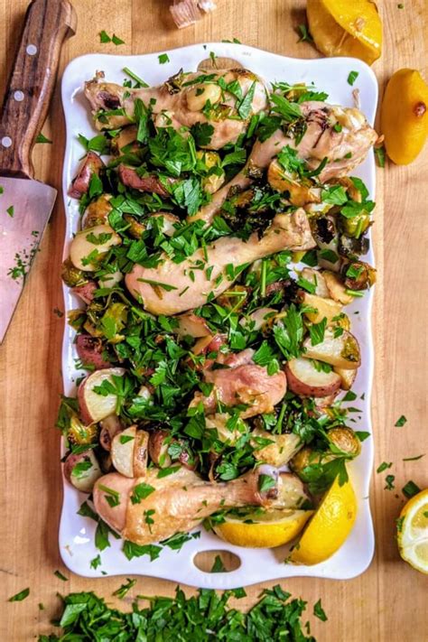 sheet-pan-lemon-garlic-chicken-walktoeat image