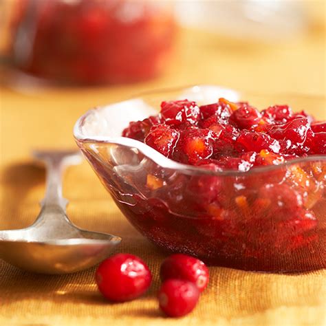 last-minute-cranberry-sauce-smuckers image