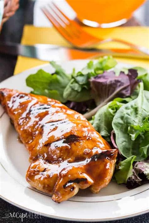 honey-balsamic-grilled-chicken-the-recipe-rebel image