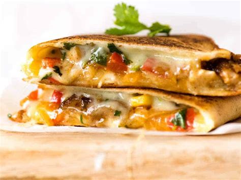 quesadilla-a-food-blog-serving-up-quick-easy image