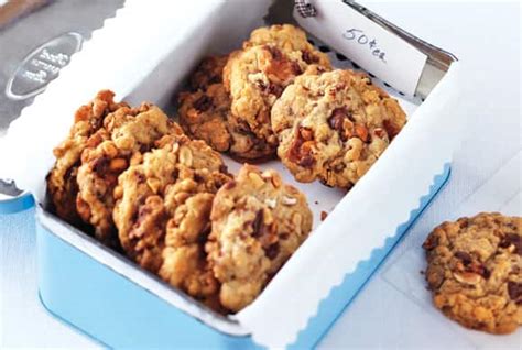 sweet-n-salty-cookies-canadian-living image