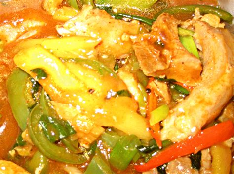mango-chicken-curry-vahrehvah image