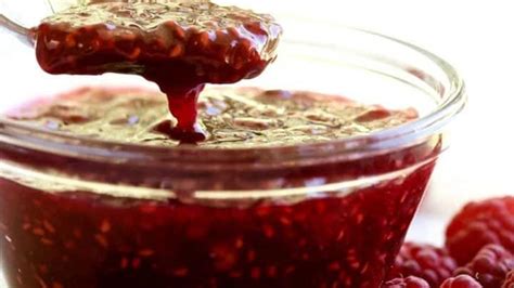 homemade-raspberry-sauce-recipe-homemade-food image