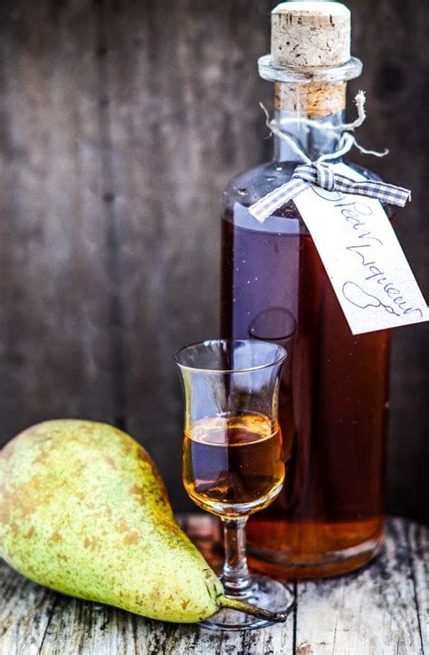 easy-homemade-pear-liqueur-recipe-larder-love image