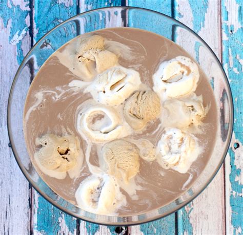 easy-coffee-punch-recipe-just-5-ingredients-the image