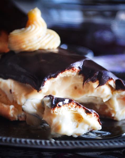 perfect-chocolate-eclairs-filled-with-pastry-cream image