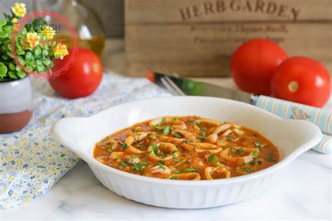 calamari-with-tomato-sauce-recipe-turkish-style image