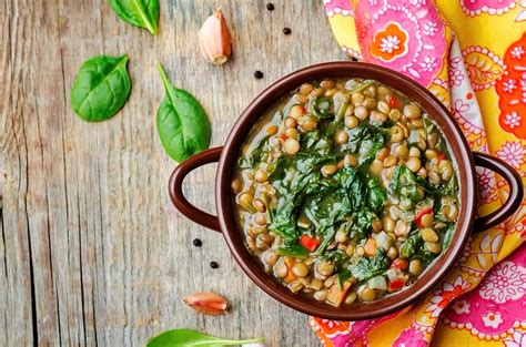lentil-soup-moroccan-style-the-leaf-nutrisystem-blog image