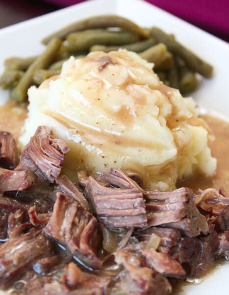slow-cooker-sirloin-steak-and-gravy-daily-appetite image