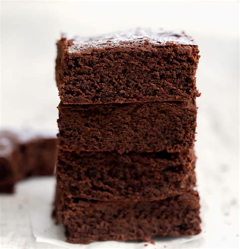 2-ingredient-flourless-brownies-no-flour-or-butter image