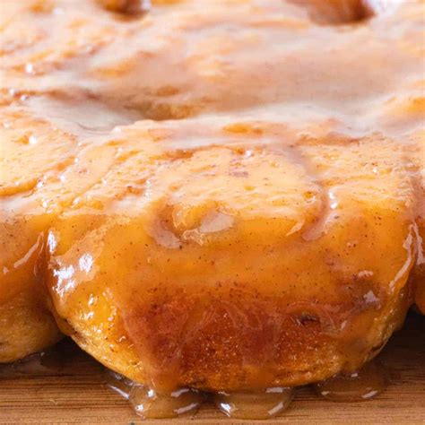 the-best-caramel-cinnamon-rolls-ready-in-25-minutes image