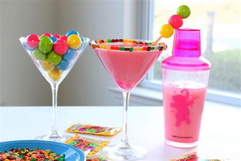 15-cocktails-for-birthday-girls-and-guys-diyscom image