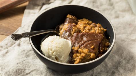 classic-indian-pudding-recipe-the-old-farmers-almanac image