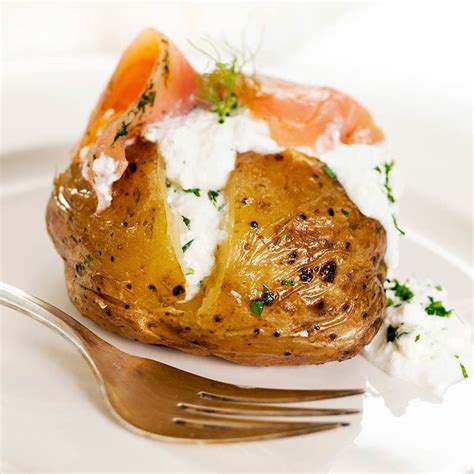baked-potato-smoked-salmon-cream-cheese image