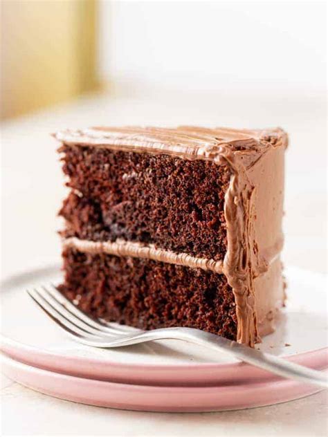 easy-gluten-free-chocolate-cake image