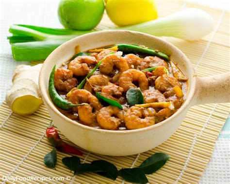sri-lankan-prawn-curry-sri-lankan-food-recipe-blog image