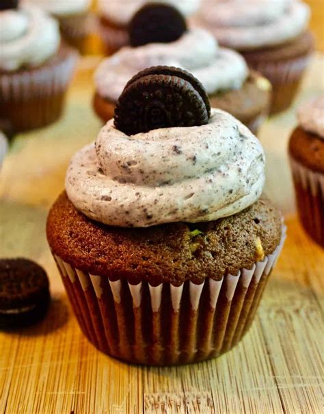 cookies-and-cream-cupcakes-homemade-food-junkie image
