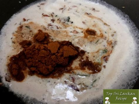 spicy-elephant-foot-yam-curry-recipe-karunai-kizhangu image