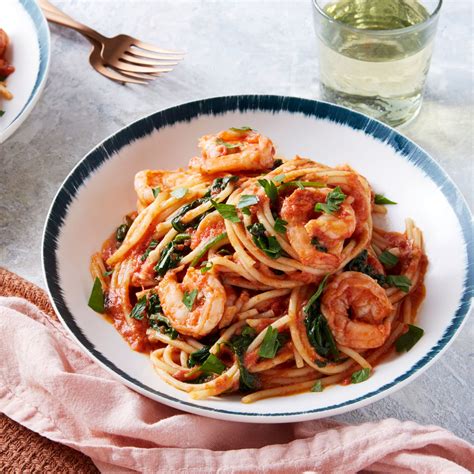 recipe-shrimp-spaghetti-marinara-with-spinach image