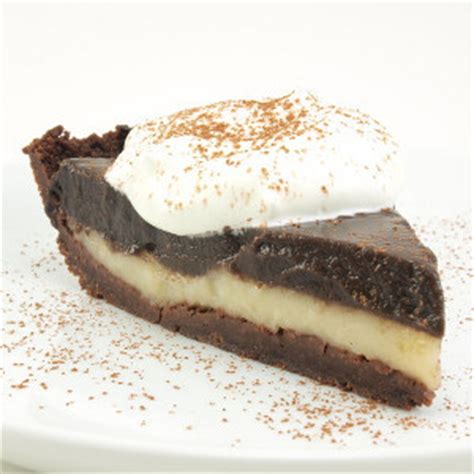 irresistible-black-and-white-cream-pie image
