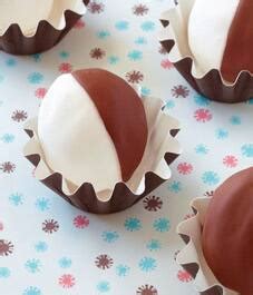 recipe-small-black-and-whites-style-at-home image