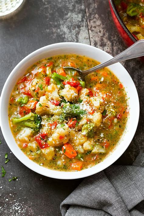 broccoli-cauliflower-soup-recipe-eatwell101 image
