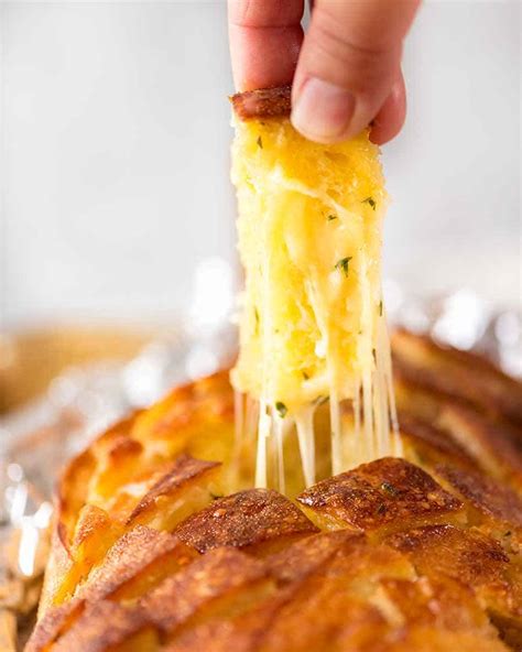 cheese-and-garlic-crack-bread-pull-apart-bread image