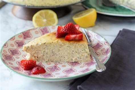 lemon-poppy-seed-crustless-cheesecake-recipe-by image