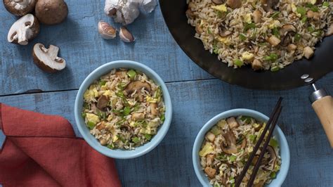 chow-fan-fried-rice-recipe-mahatma-rice image