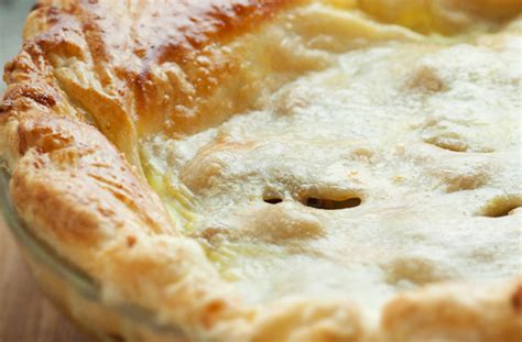 puff-pastry-minced-beef-pie-dinner-recipes-goodto image