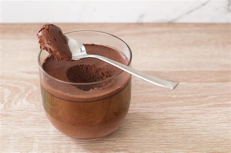 cinnamon-chocolate-mousse-michiels-kitchen image