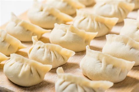 easy-potstickers-recipe-chinese-dumplings-the-novice-chef image