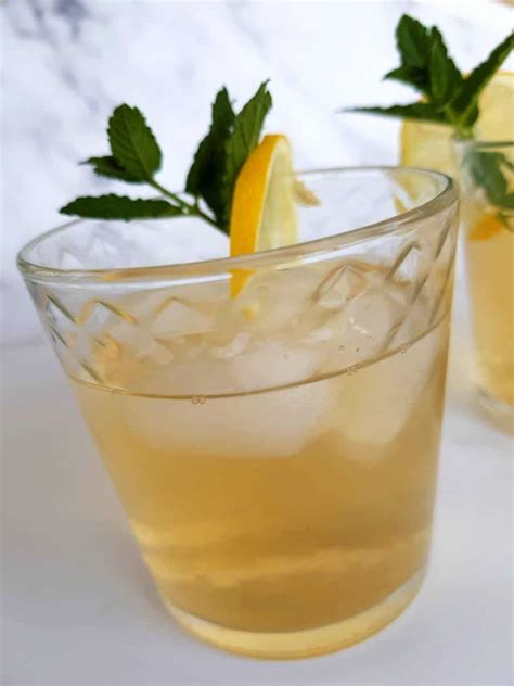 ginger-lemon-iced-tea-sugar-free-hint-of-healthy image