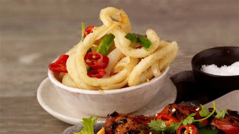 salt-and-pepper-calamari-foodwine-ireland image