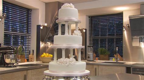 traditional-wedding-cake-recipe-bbc-food image