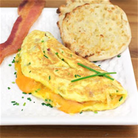 bacon-cheddar-chives-omelette image