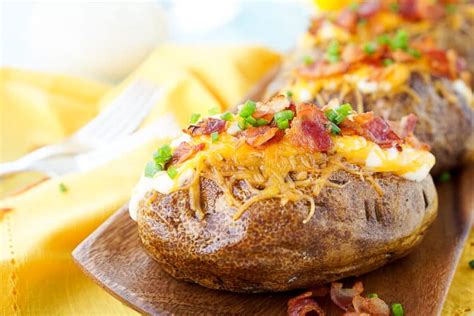 25-insanely-delicious-stuffed-potato image