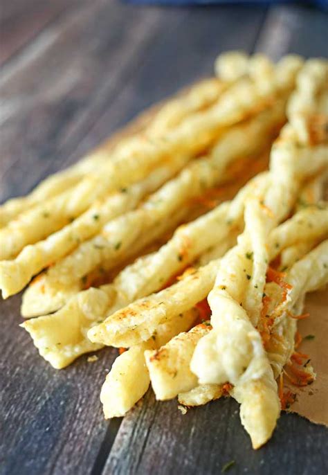 italian-garlic-butter-bread-sticks-taste-of-the-frontier image